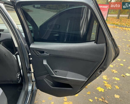 Сірий Сеат Arona, об'ємом двигуна 1 л та пробігом 37 тис. км за 14999 $, фото 38 на Automoto.ua