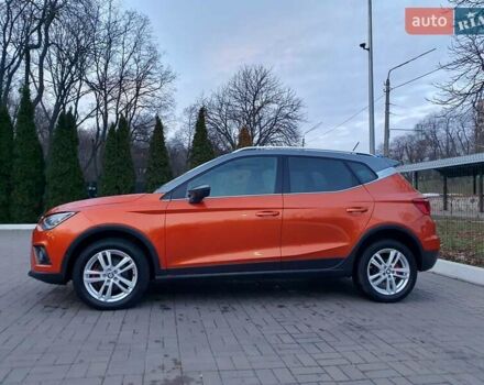Помаранчевий Сеат Arona, об'ємом двигуна 1.5 л та пробігом 35 тис. км за 15599 $, фото 2 на Automoto.ua