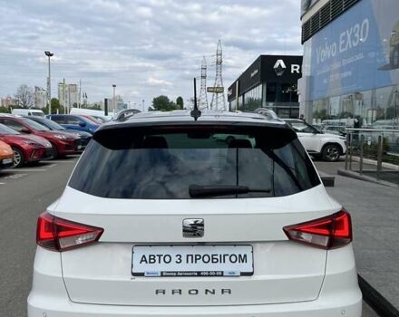 Помаранчевий Сеат Arona, об'ємом двигуна 1.6 л та пробігом 195 тис. км за 14019 $, фото 6 на Automoto.ua