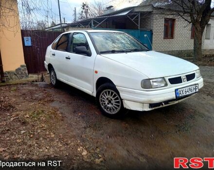 Белый Сеат Кордоба, объемом двигателя 1.6 л и пробегом 580 тыс. км за 1600 $, фото 2 на Automoto.ua
