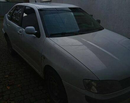 Сеат Кордоба 2001 в Иршава на Automoto.ua Белый Сеат Кордоба, объемом двигателя 0 л и пробегом 385 тыс. км за 2200 $, фото 1 на Automoto.ua