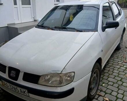 Сеат Кордоба 2001 в Иршава на Automoto.ua Белый Сеат Кордоба, объемом двигателя 0 л и пробегом 385 тыс. км за 2200 $, фото 3 на Automoto.ua