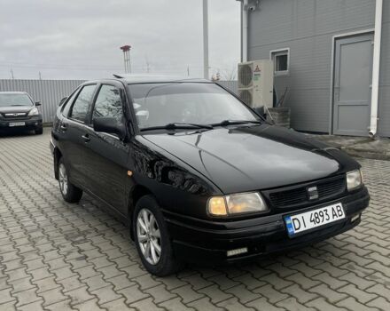 Черный Сеат Кордоба, объемом двигателя 1.6 л и пробегом 350 тыс. км за 1850 $, фото 9 на Automoto.ua