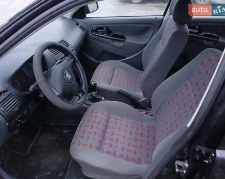 Чорний Сеат Cordoba, об'ємом двигуна 1.4 л та пробігом 123 тис. км за 1400 $, фото 7 на Automoto.ua