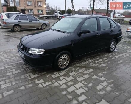 Чорний Сеат Cordoba, об'ємом двигуна 1.4 л та пробігом 123 тис. км за 1400 $, фото 3 на Automoto.ua