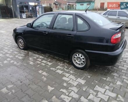 Чорний Сеат Cordoba, об'ємом двигуна 1.4 л та пробігом 123 тис. км за 1400 $, фото 2 на Automoto.ua