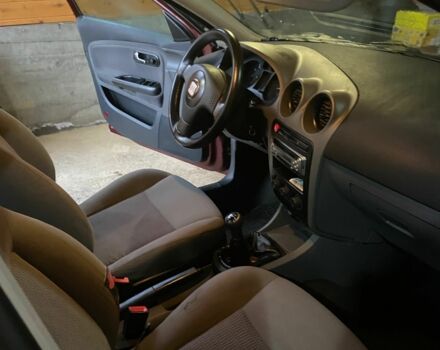 Черный Сеат Кордоба, объемом двигателя 1.4 л и пробегом 240 тыс. км за 2000 $, фото 7 на Automoto.ua