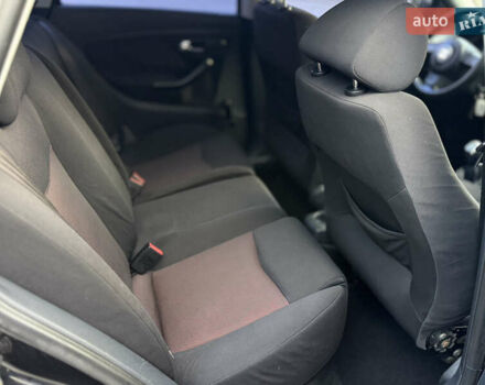 Черный Сеат Кордоба, объемом двигателя 1.98 л и пробегом 170 тыс. км за 3500 $, фото 13 на Automoto.ua