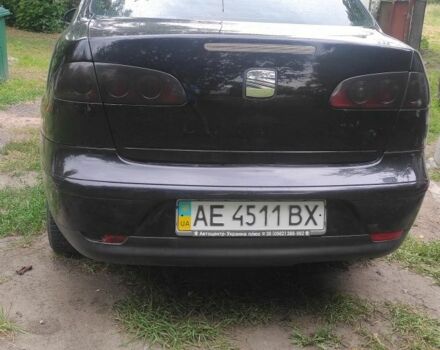 Черный Сеат Кордоба, объемом двигателя 2 л и пробегом 212 тыс. км за 6000 $, фото 3 на Automoto.ua