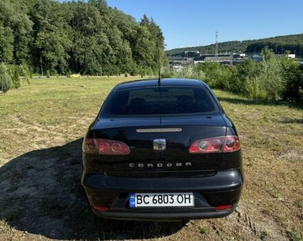 Черный Сеат Кордоба, объемом двигателя 2 л и пробегом 272 тыс. км за 3200 $, фото 4 на Automoto.ua