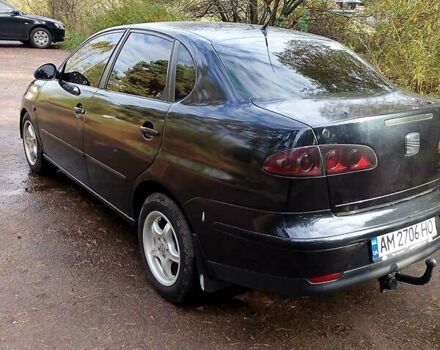 Черный Сеат Кордоба, объемом двигателя 1.98 л и пробегом 400 тыс. км за 3400 $, фото 3 на Automoto.ua