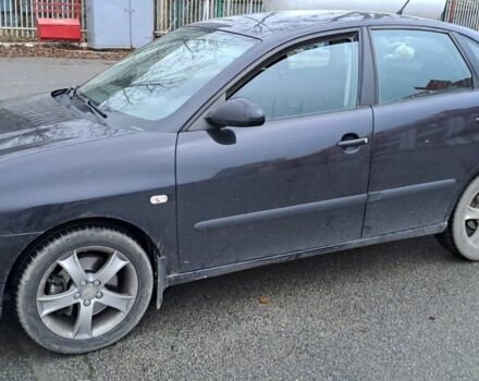 Черный Сеат Кордоба, объемом двигателя 2 л и пробегом 210 тыс. км за 3700 $, фото 1 на Automoto.ua