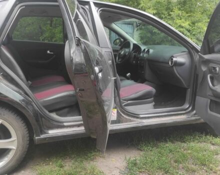 Черный Сеат Кордоба, объемом двигателя 2 л и пробегом 212 тыс. км за 6000 $, фото 6 на Automoto.ua