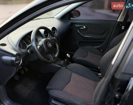 Черный Сеат Кордоба, объемом двигателя 1.98 л и пробегом 170 тыс. км за 3500 $, фото 8 на Automoto.ua