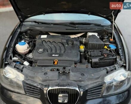 Черный Сеат Кордоба, объемом двигателя 1.98 л и пробегом 250 тыс. км за 3350 $, фото 12 на Automoto.ua