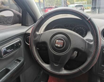 Черный Сеат Кордоба, объемом двигателя 2 л и пробегом 220 тыс. км за 3500 $, фото 10 на Automoto.ua