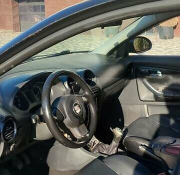 Чорний Сеат Cordoba, об'ємом двигуна 1.98 л та пробігом 244 тис. км за 3500 $, фото 2 на Automoto.ua