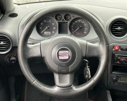 Черный Сеат Кордоба, объемом двигателя 2 л и пробегом 268 тыс. км за 3690 $, фото 14 на Automoto.ua