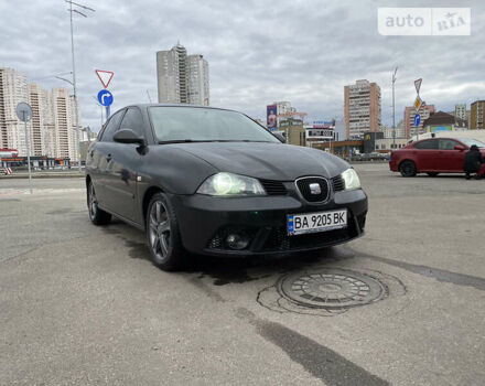 Чорний Сеат Cordoba, об'ємом двигуна 2 л та пробігом 112 тис. км за 5250 $, фото 6 на Automoto.ua