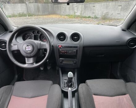 Черный Сеат Кордоба, объемом двигателя 2 л и пробегом 268 тыс. км за 3690 $, фото 13 на Automoto.ua