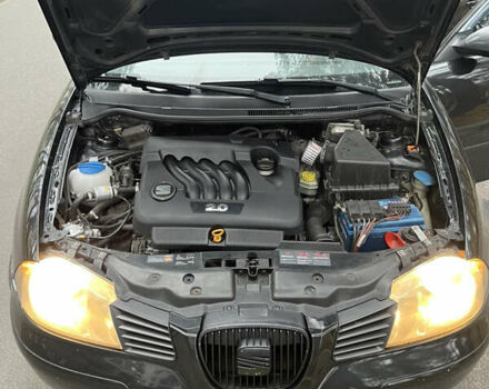 Черный Сеат Кордоба, объемом двигателя 1.98 л и пробегом 286 тыс. км за 4200 $, фото 23 на Automoto.ua