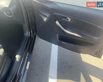 Чорний Сеат Cordoba, об'ємом двигуна 2 л та пробігом 233 тис. км за 4200 $, фото 9 на Automoto.ua