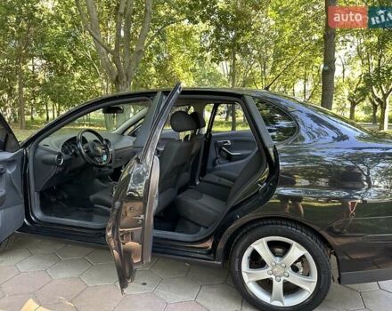 Черный Сеат Кордоба, объемом двигателя 1.98 л и пробегом 135 тыс. км за 4200 $, фото 13 на Automoto.ua