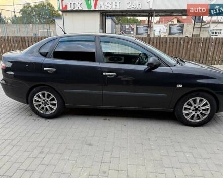 Черный Сеат Кордоба, объемом двигателя 1.98 л и пробегом 220 тыс. км за 3300 $, фото 9 на Automoto.ua