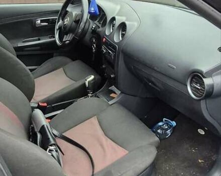 Черный Сеат Кордоба, объемом двигателя 2 л и пробегом 264 тыс. км за 3000 $, фото 12 на Automoto.ua