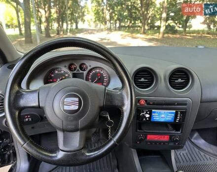 Черный Сеат Кордоба, объемом двигателя 1.98 л и пробегом 135 тыс. км за 4200 $, фото 8 на Automoto.ua