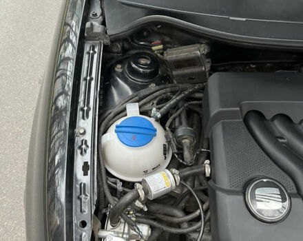 Черный Сеат Кордоба, объемом двигателя 1.98 л и пробегом 286 тыс. км за 4200 $, фото 22 на Automoto.ua