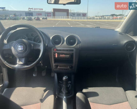 Чорний Сеат Cordoba, об'ємом двигуна 2 л та пробігом 233 тис. км за 4200 $, фото 14 на Automoto.ua