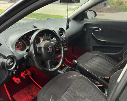 Черный Сеат Кордоба, объемом двигателя 1.98 л и пробегом 286 тыс. км за 4200 $, фото 9 на Automoto.ua