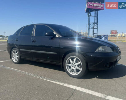 Чорний Сеат Cordoba, об'ємом двигуна 2 л та пробігом 233 тис. км за 4200 $, фото 5 на Automoto.ua