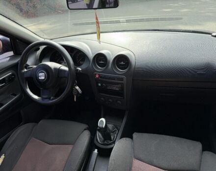 Черный Сеат Кордоба, объемом двигателя 0 л и пробегом 248 тыс. км за 3850 $, фото 13 на Automoto.ua