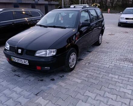 Чорний Сеат Cordoba, об'ємом двигуна 1.6 л та пробігом 380 тис. км за 2999 $, фото 3 на Automoto.ua