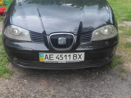 Черный Сеат Кордоба, объемом двигателя 2 л и пробегом 212 тыс. км за 6000 $, фото 1 на Automoto.ua