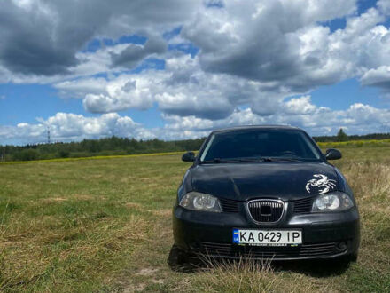 Черный Сеат Кордоба, объемом двигателя 1.98 л и пробегом 296 тыс. км за 2999 $, фото 1 на Automoto.ua