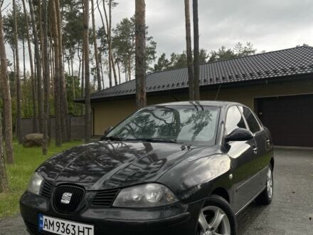 Сеат Cordoba 2008 у Житомирі на Automoto.ua Чорний Сеат Cordoba, об'ємом двигуна 2 л та пробігом 270 тис. км за 3300 $, фото 1 на Automoto.ua