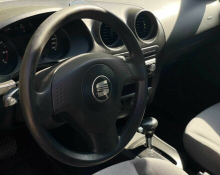 Коричневый Сеат Кордоба, объемом двигателя 1.4 л и пробегом 261 тыс. км за 4800 $, фото 12 на Automoto.ua