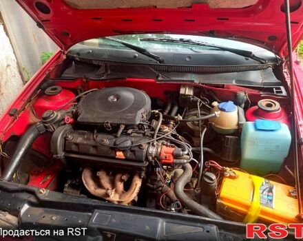 Красный Сеат Кордоба, объемом двигателя 1.6 л и пробегом 123 тыс. км за 1000 $, фото 9 на Automoto.ua