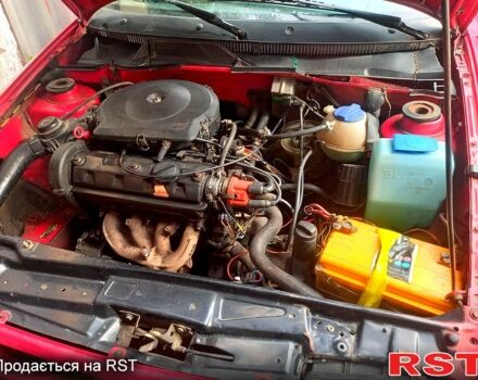 Красный Сеат Кордоба, объемом двигателя 1.6 л и пробегом 123 тыс. км за 1000 $, фото 5 на Automoto.ua