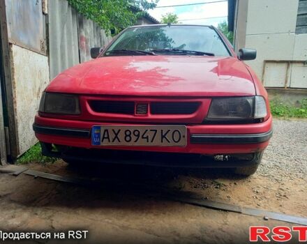 Красный Сеат Кордоба, объемом двигателя 1.6 л и пробегом 123 тыс. км за 1000 $, фото 10 на Automoto.ua