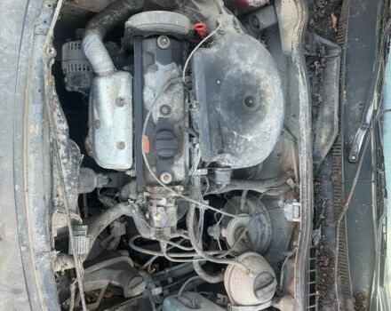 Красный Сеат Кордоба, объемом двигателя 1.6 л и пробегом 200 тыс. км за 621 $, фото 11 на Automoto.ua