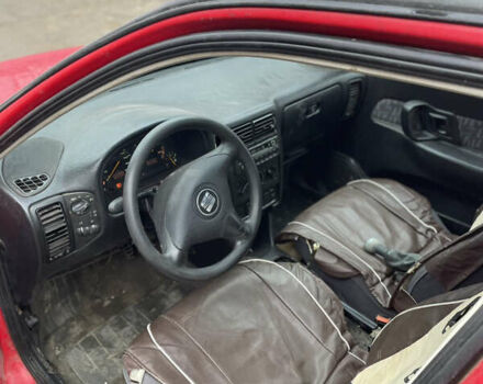 Красный Сеат Кордоба, объемом двигателя 1.6 л и пробегом 250 тыс. км за 1350 $, фото 7 на Automoto.ua