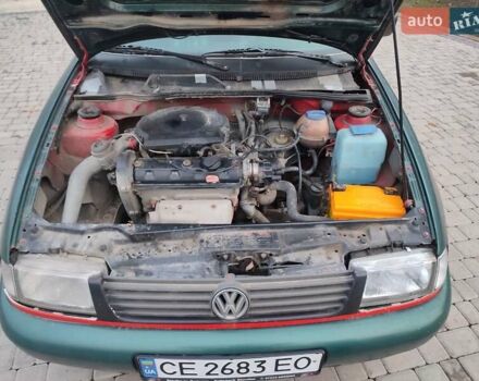 Красный Сеат Кордоба, объемом двигателя 1.6 л и пробегом 359 тыс. км за 997 $, фото 4 на Automoto.ua