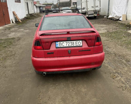 Красный Сеат Кордоба, объемом двигателя 1.6 л и пробегом 250 тыс. км за 1350 $, фото 5 на Automoto.ua