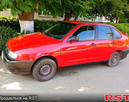 Красный Сеат Кордоба, объемом двигателя 1.4 л и пробегом 600 тыс. км за 1200 $, фото 7 на Automoto.ua