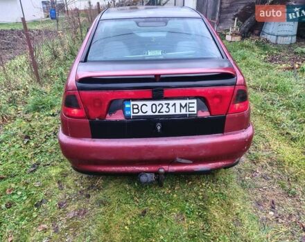 Червоний Сеат Cordoba, об'ємом двигуна 1.39 л та пробігом 250 тис. км за 750 $, фото 4 на Automoto.ua