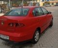 Красный Сеат Кордоба, объемом двигателя 1.39 л и пробегом 270 тыс. км за 3000 $, фото 3 на Automoto.ua